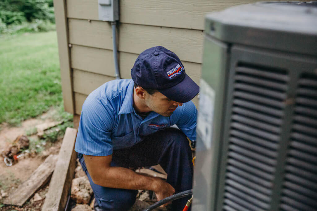 Expert HVAC Technician