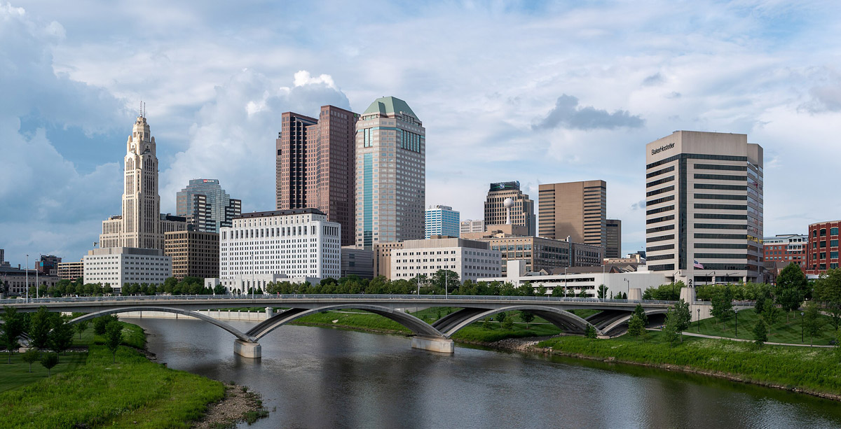 Downtown_Columbus_View_from_Main_St_Bridge_-_edit1-(2)